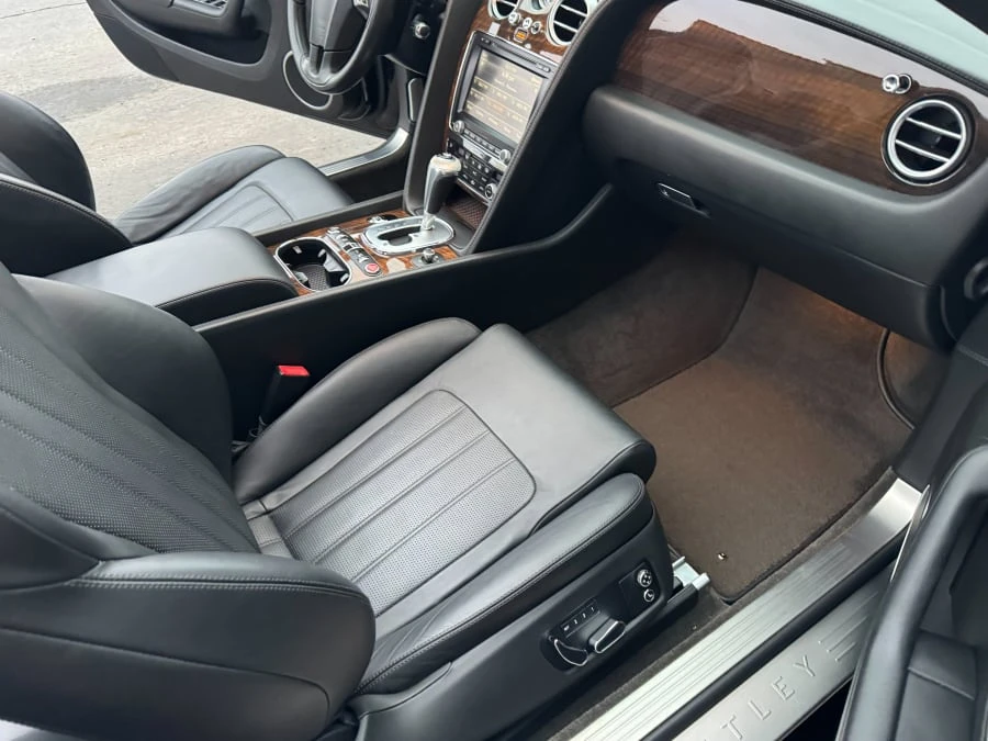 2013 Bentley Continental GTC - Image 9 of 13