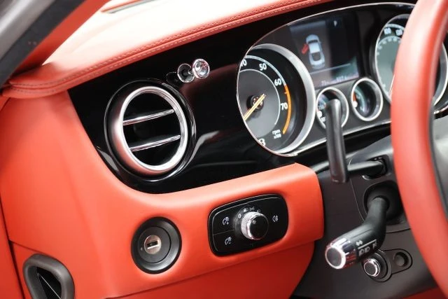 2013 Bentley Continental GT 2nd Gen - Image 21 of 31