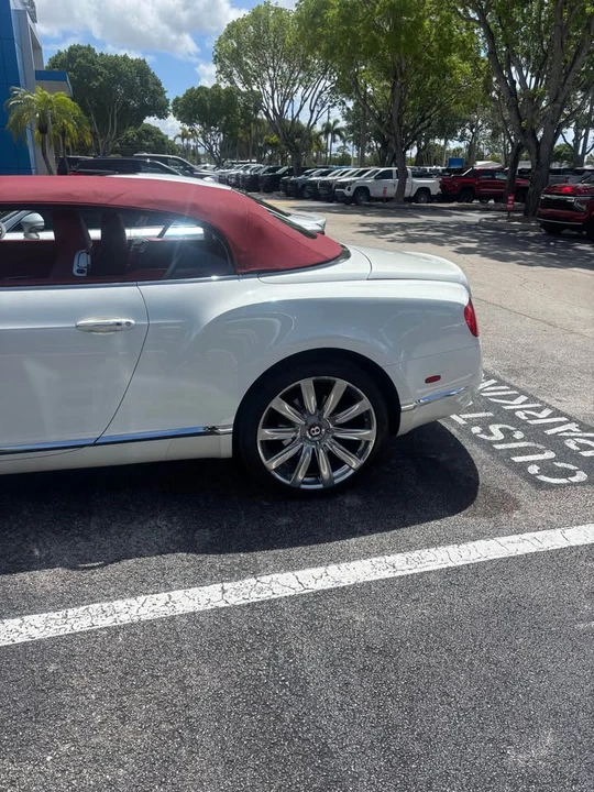2013 Bentley Continental GTC - Image 17 of 18