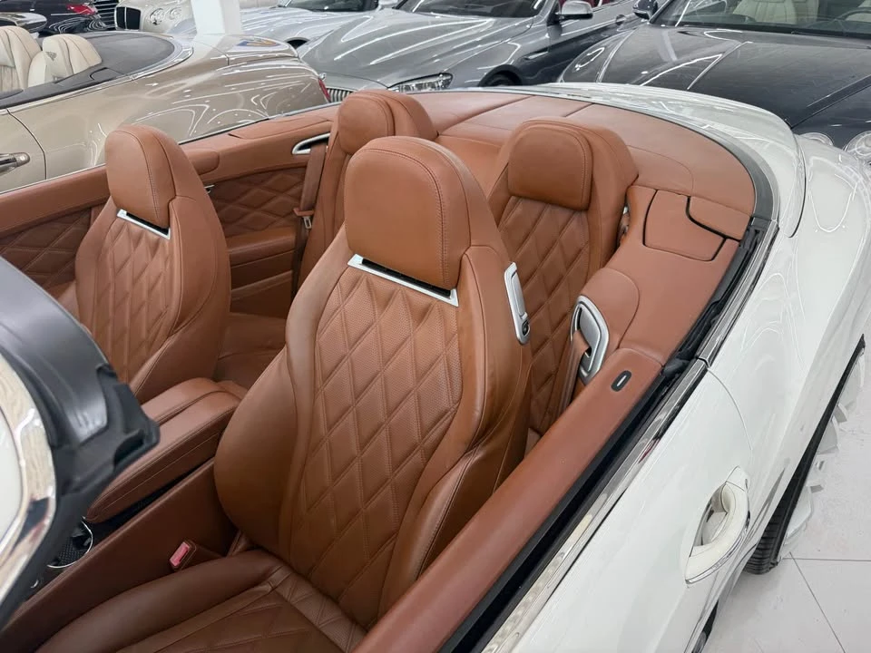 2013 Bentley Continental GT 2nd Gen - Image 5 of 6