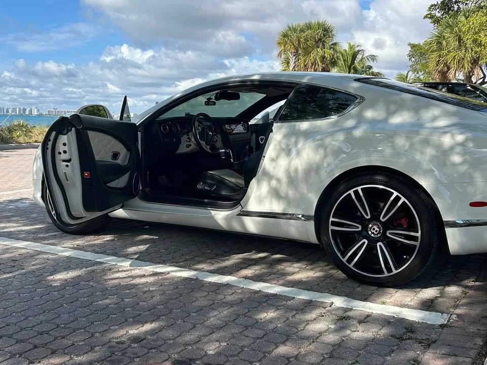 2013 Bentley Continental GT 2nd Gen - Image 17 of 20