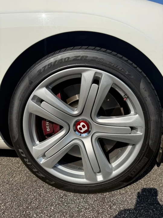 2013 Bentley Continental GT V8 2nd Gen - Image 10 of 15