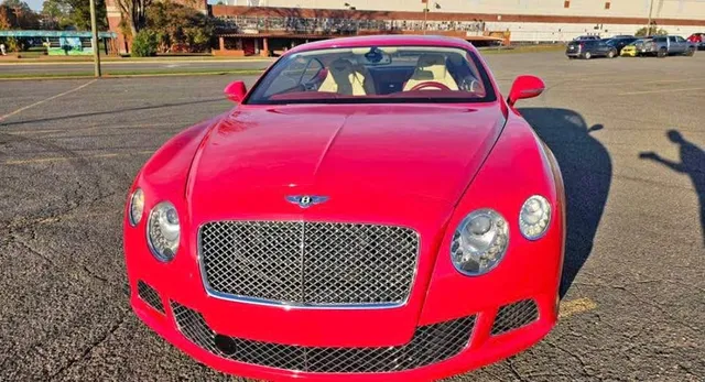 2013 Bentley Continental GT V8 Mulliner Coupe 2D