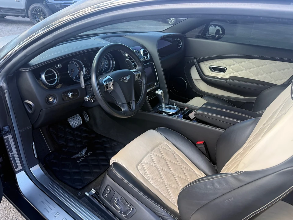 2013 Bentley Continental GT V8 2nd Gen - Image 11 of 18