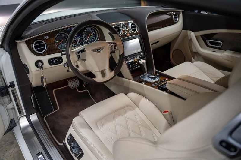 2013 Bentley - Image 14 of 31