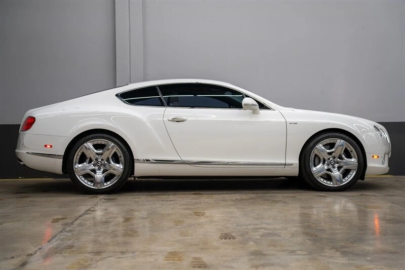 2013 Bentley Continental GT 2nd Gen - Image 28 of 31