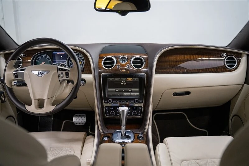 2013 Bentley - Image 24 of 31