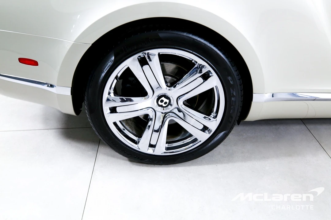 2013 Bentley - Image 26 of 31