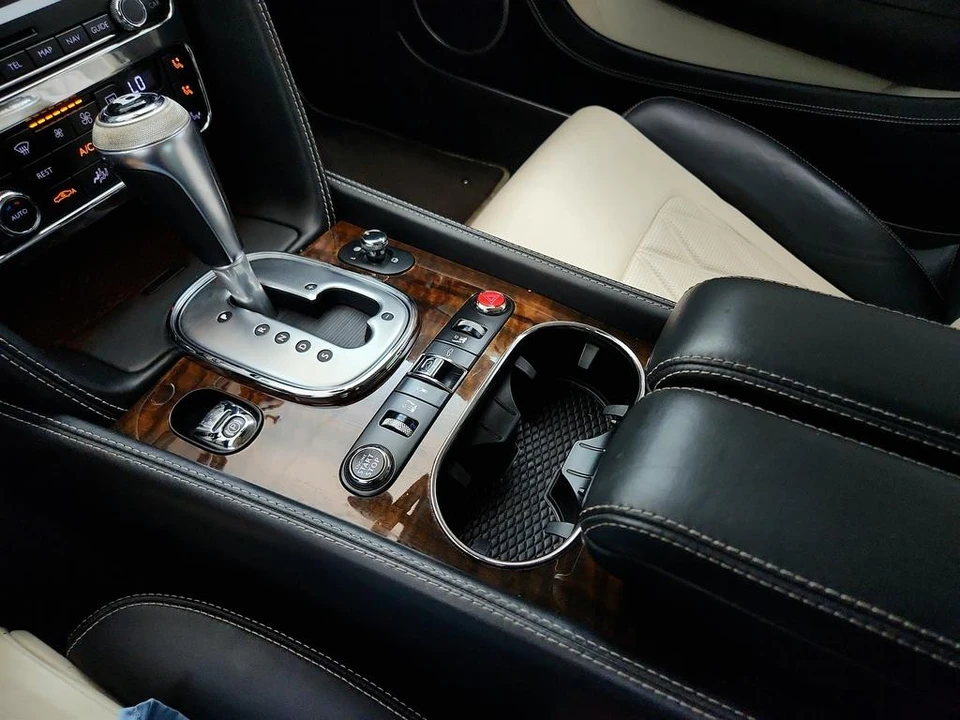 2013 Bentley Continental GT 2nd Gen - Image 17 of 31