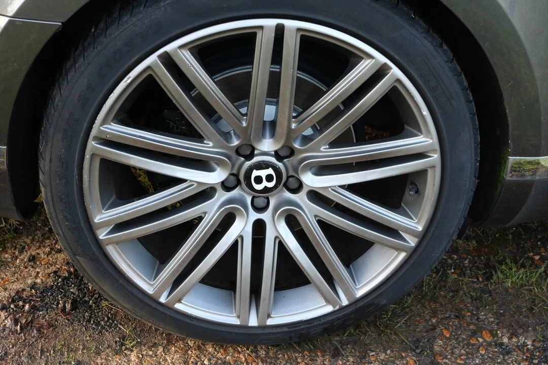 2013 Bentley Continental GT Speed 2nd Gen - Image 10 of 30