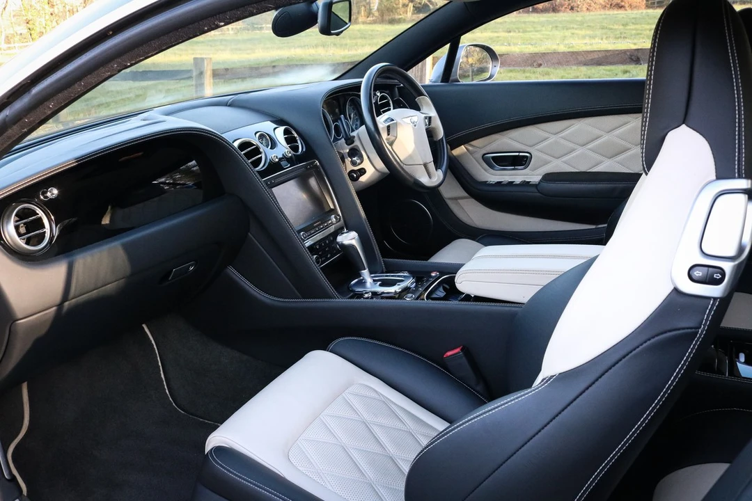 2013 Bentley Continental GT Speed 2nd Gen - Image 14 of 30