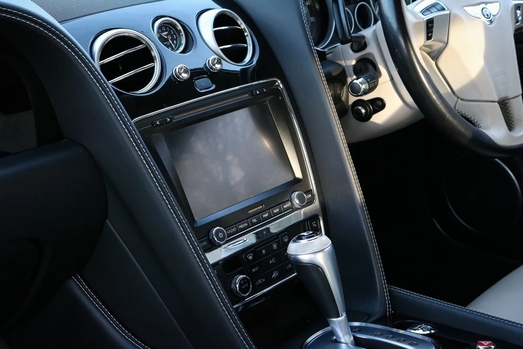 2013 Bentley Continental GT Speed 2nd Gen - Image 19 of 30