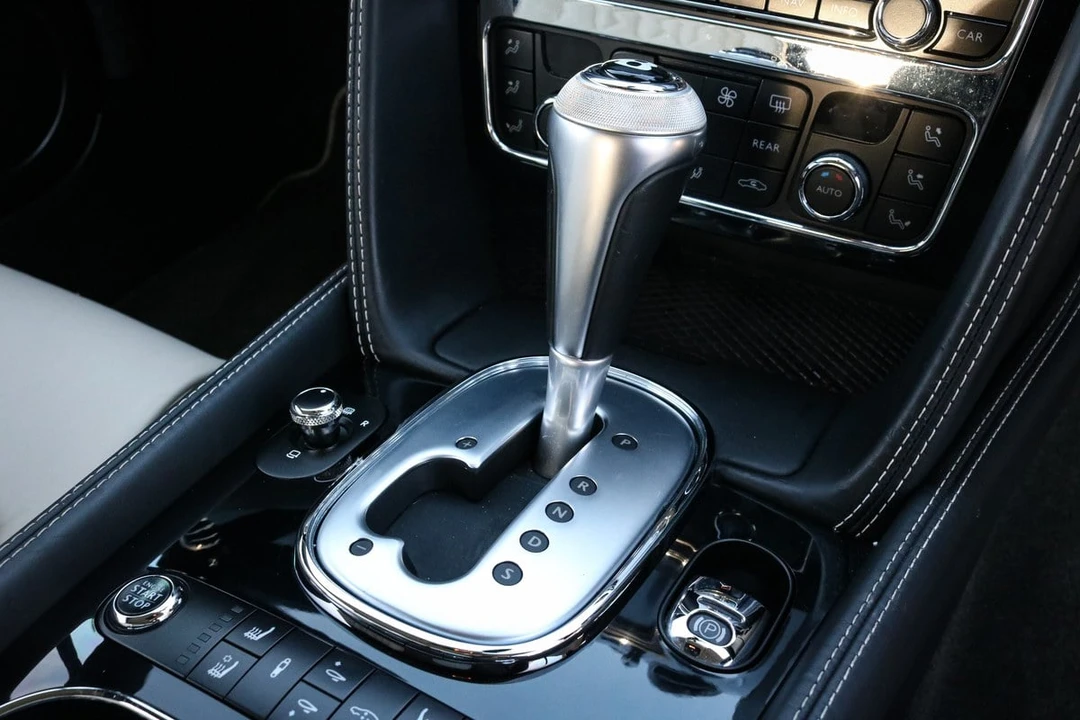 2013 Bentley Continental GT Speed 2nd Gen - Image 28 of 30