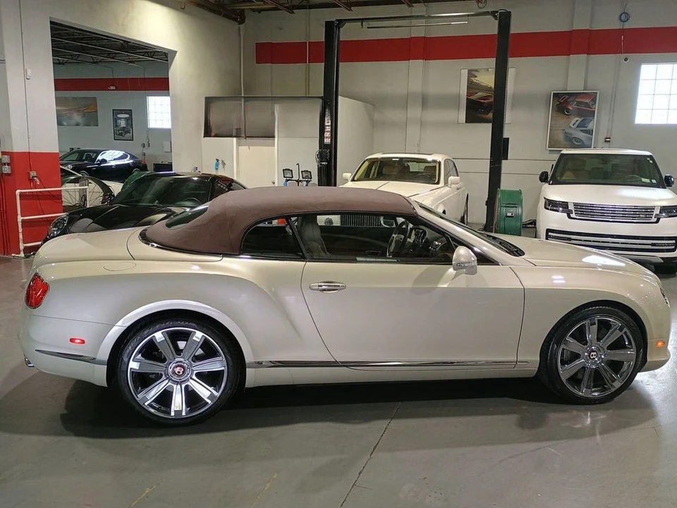 2013 Bentley Continental GT V8 2nd Gen - Image 9 of 12