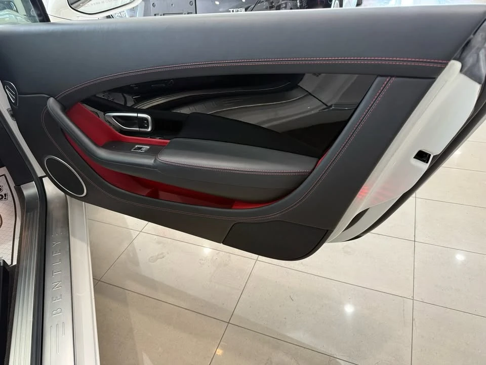 2013 Bentley Continental GT V8 2nd Gen - Image 19 of 20