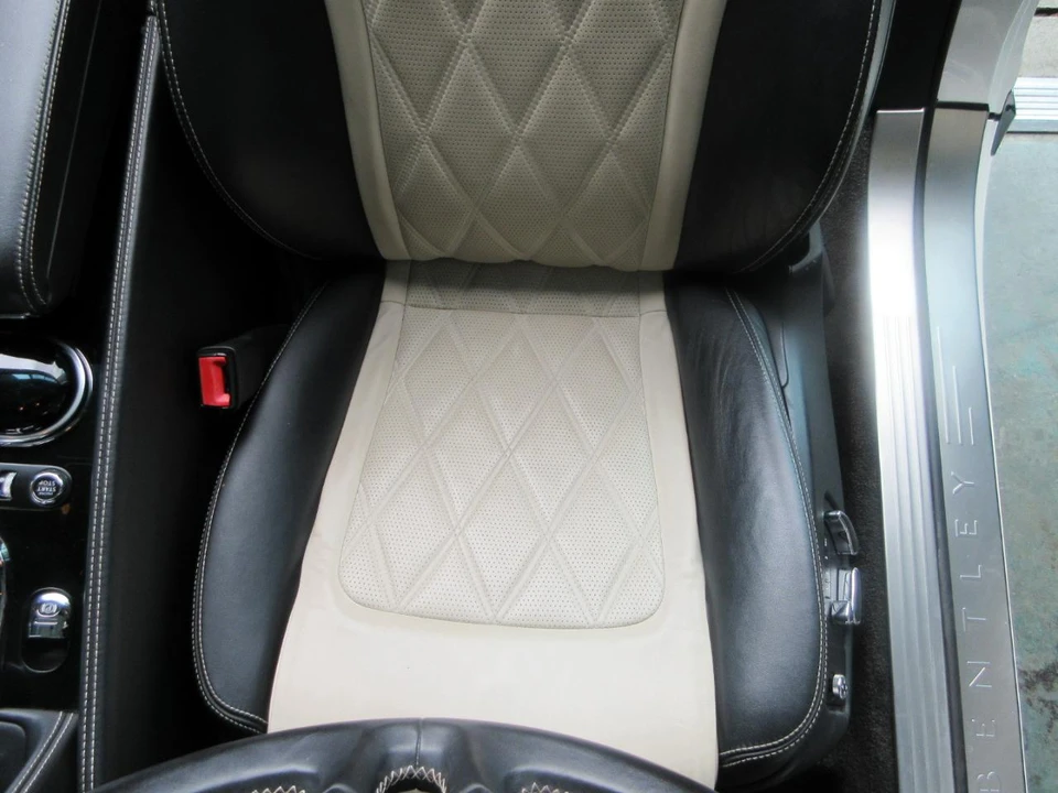 2013 Bentley Continental GTC - Image 8 of 31