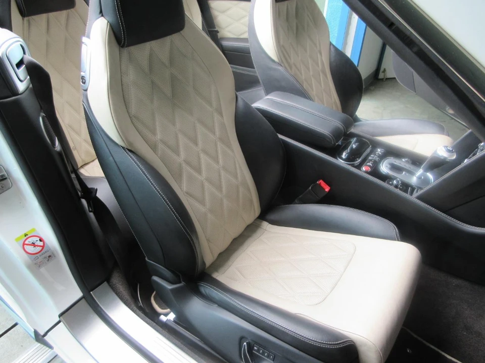 2013 Bentley Continental GTC - Image 22 of 31