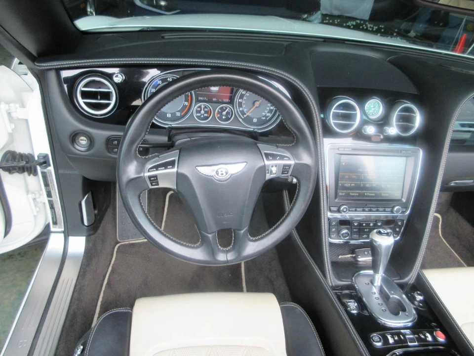 2013 Bentley Continental GTC - Image 31 of 31