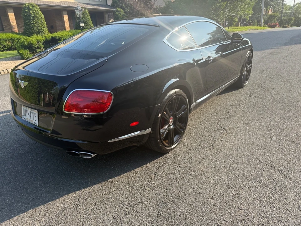 2013 Bentley Continental GT V8 2nd Gen - Image 9 of 16