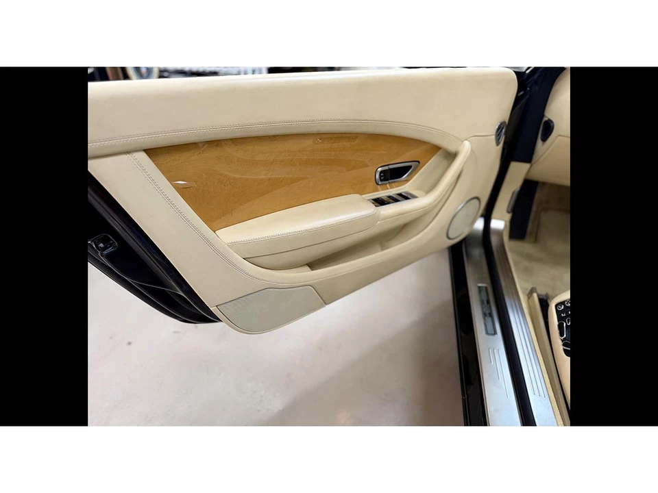 2013 Bentley Continental GTC - Image 17 of 26