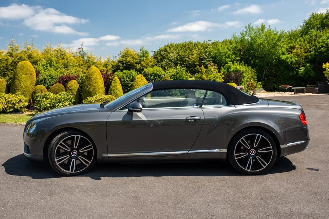 2013 Bentley Continental GTC - Image 17 of 30