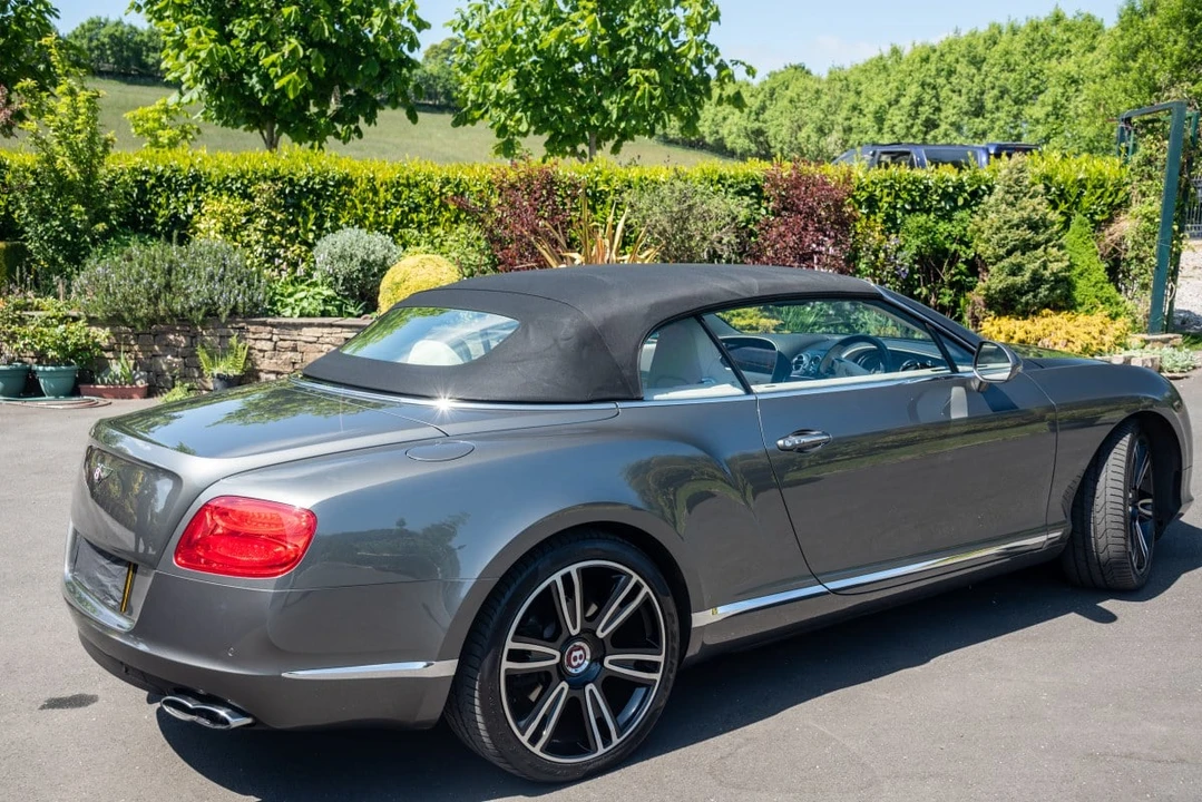2013 Bentley Continental GTC - Image 22 of 30