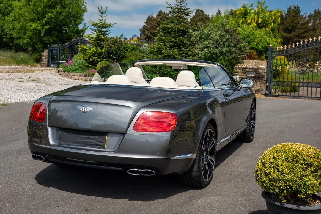 2013 Bentley Continental GTC - Image 9 of 30