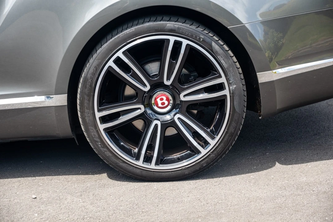 2013 Bentley Continental GTC - Image 28 of 30