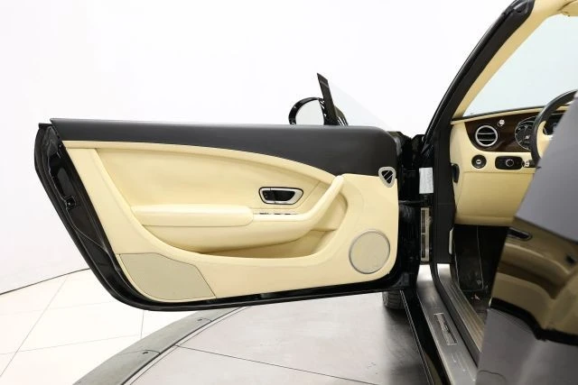 2013 Bentley Continental GTC - Image 9 of 12