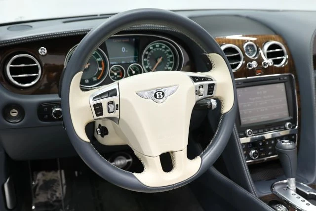2013 Bentley Continental GTC - Image 24 of 31
