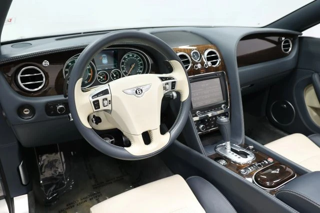 2013 Bentley Continental GTC - Image 2 of 31