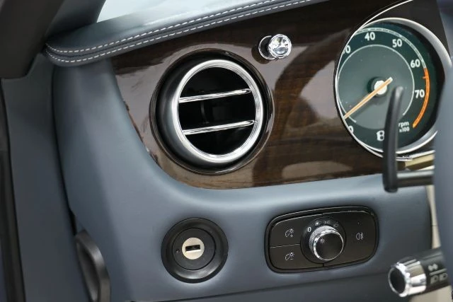 2013 Bentley Continental GTC - Image 22 of 31