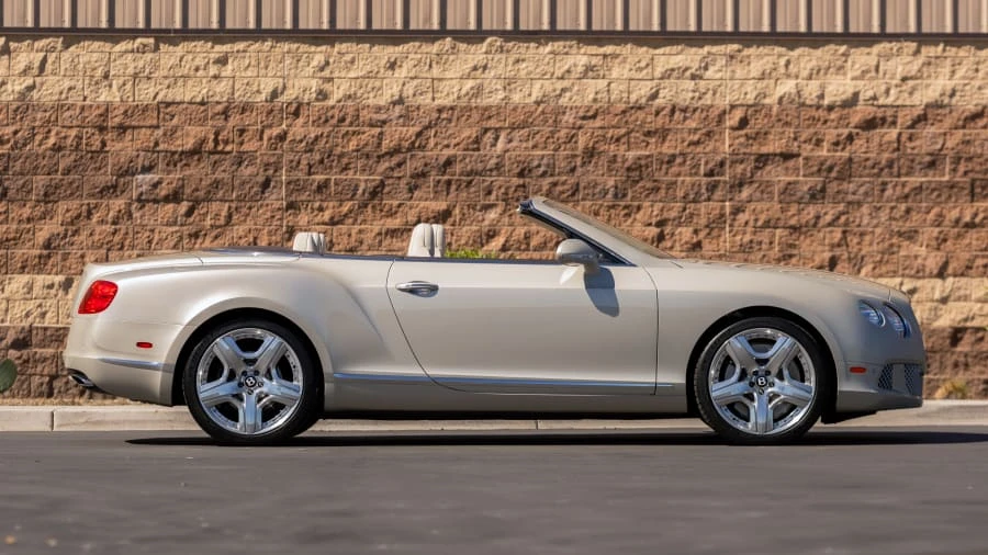2013 Bentley Continental GTC - Image 2 of 31