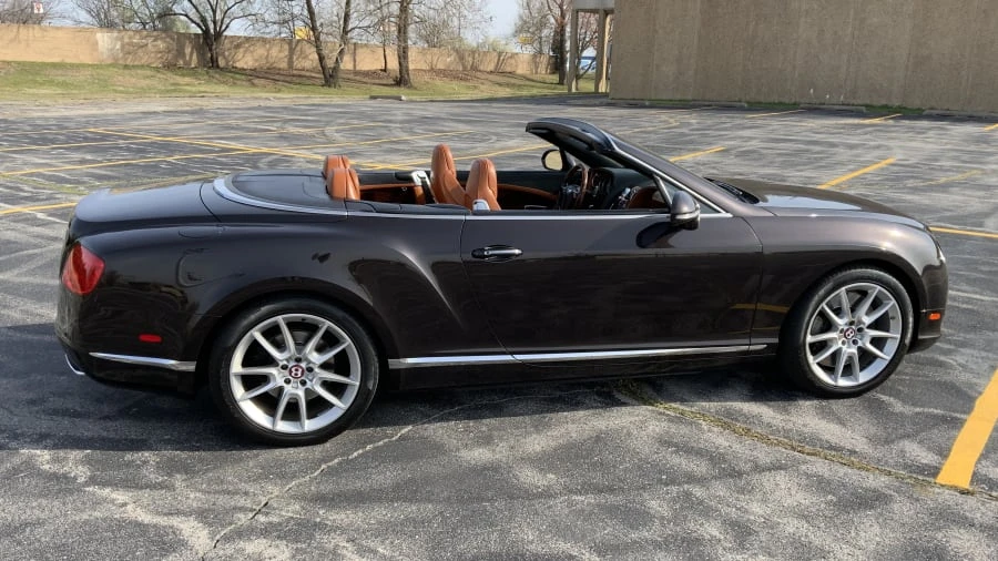 2013 Bentley Continental GTC - Image 2 of 31