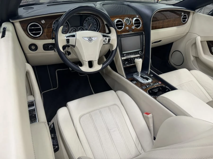 2013 Bentley Continental GTC - Image 16 of 17