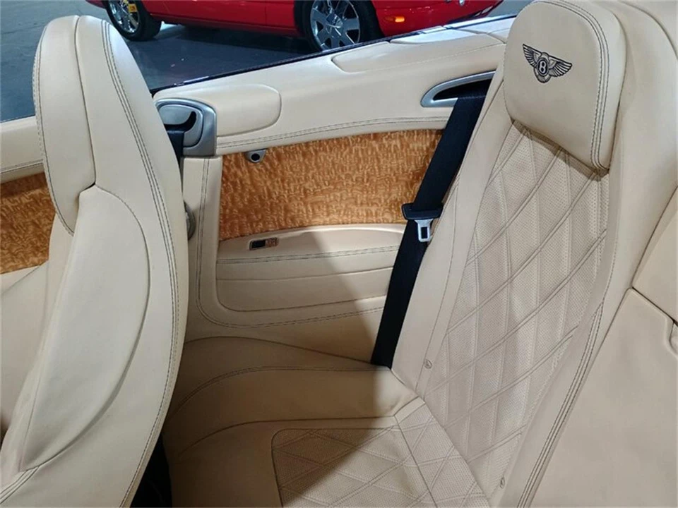 2013 Bentley Continental GTC - Image 30 of 31