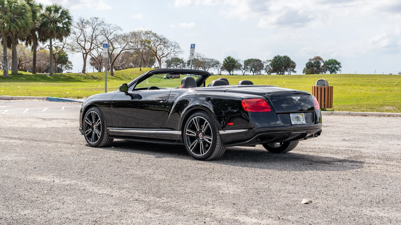 2013 Bentley Continental GTC - Image 16 of 31