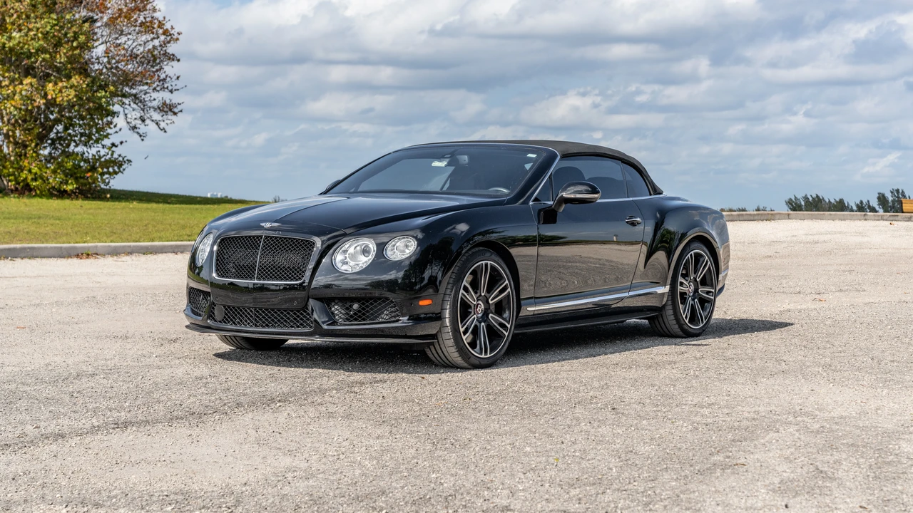 2013 Bentley Continental GTC - Image 2 of 31