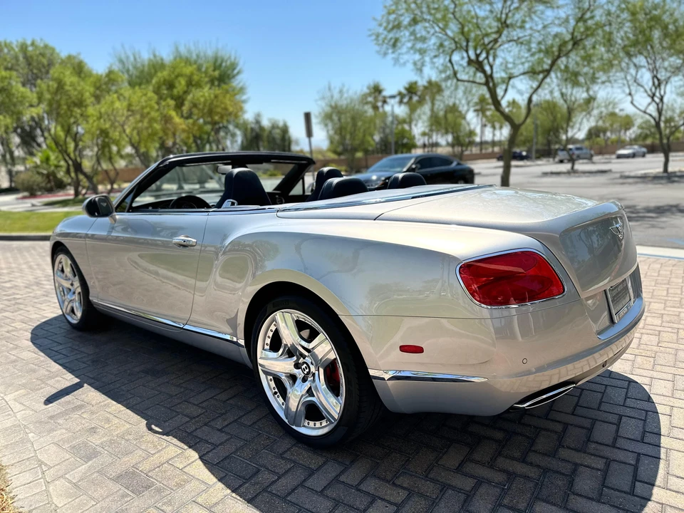 2013 Bentley Continental GTC - Image 9 of 31