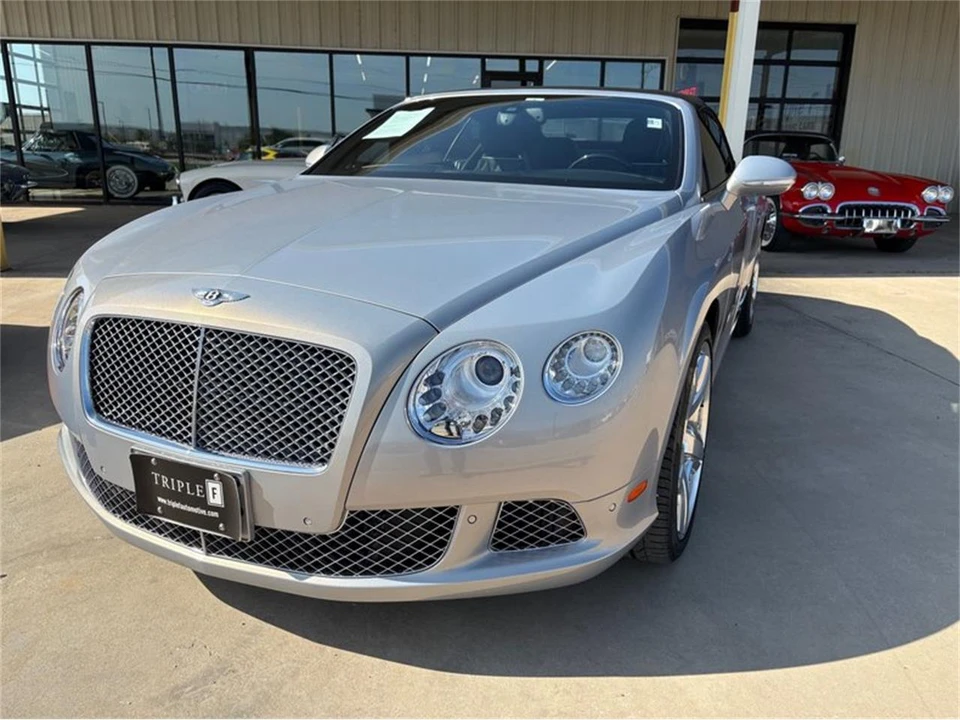 2013 Bentley Continental GTC - Image 2 of 31