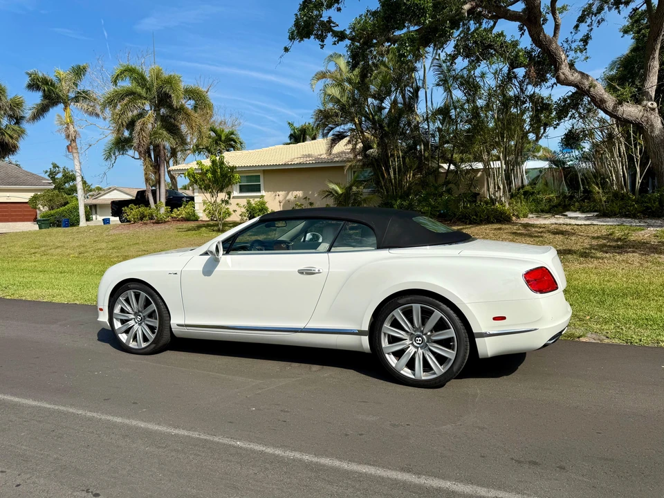 2013 Bentley Continental GTC - Image 20 of 31