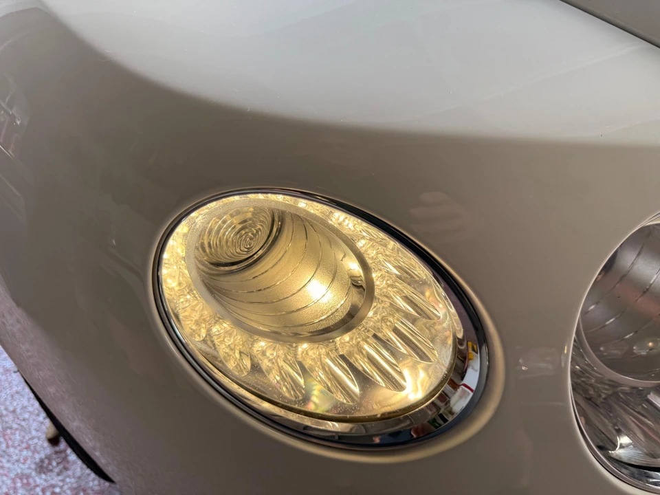 2013 Bentley Continental GTC - Image 27 of 31
