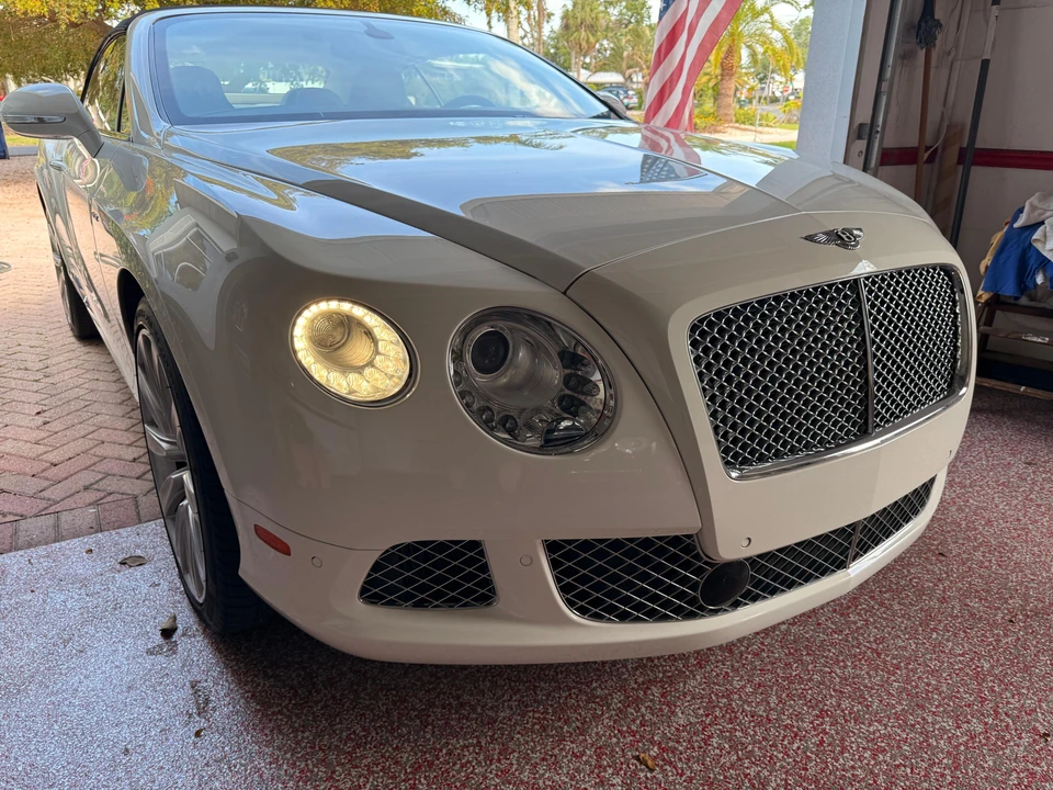 2013 Bentley Continental GTC - Image 26 of 31