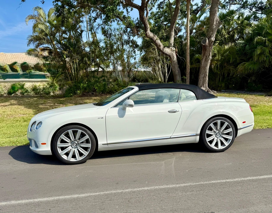 2013 Bentley Continental GTC - Image 19 of 31