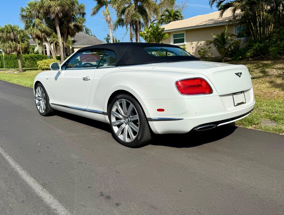 2013 Bentley Continental GTC - Image 21 of 31