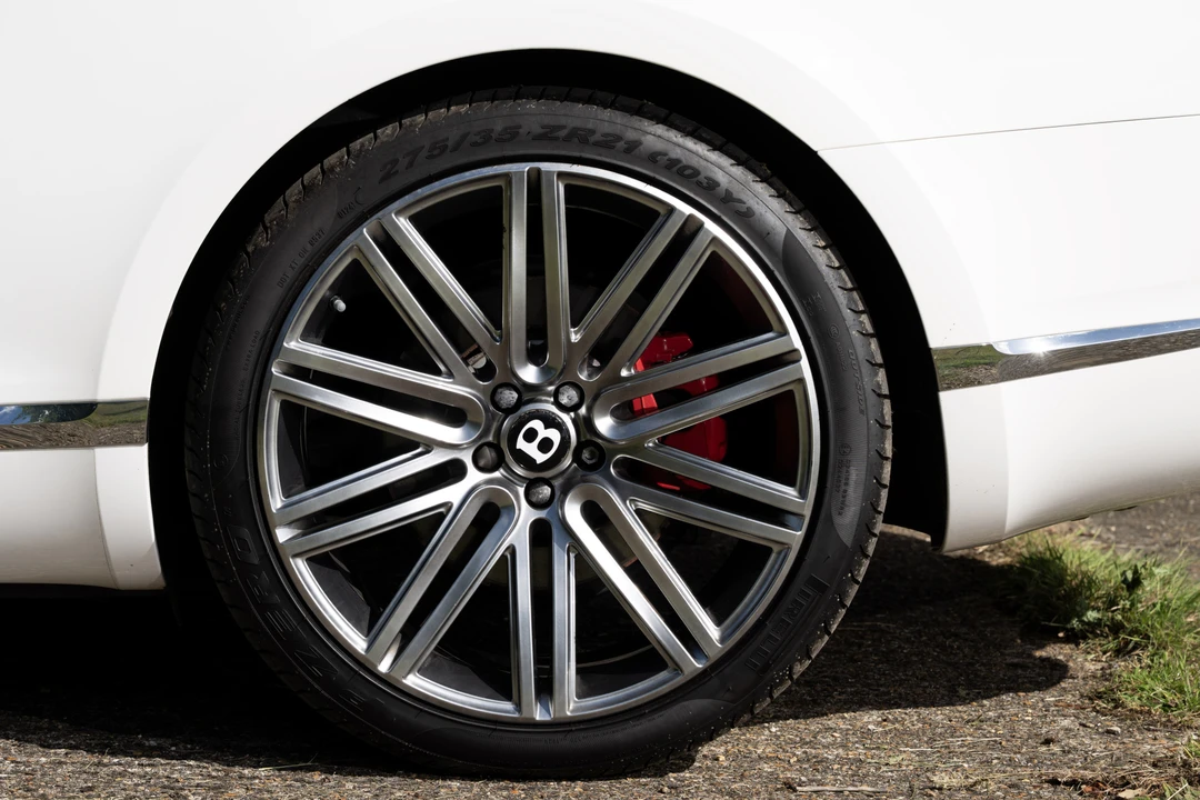 2013 Bentley Continental GT Speed 2nd Gen - Image 26 of 31