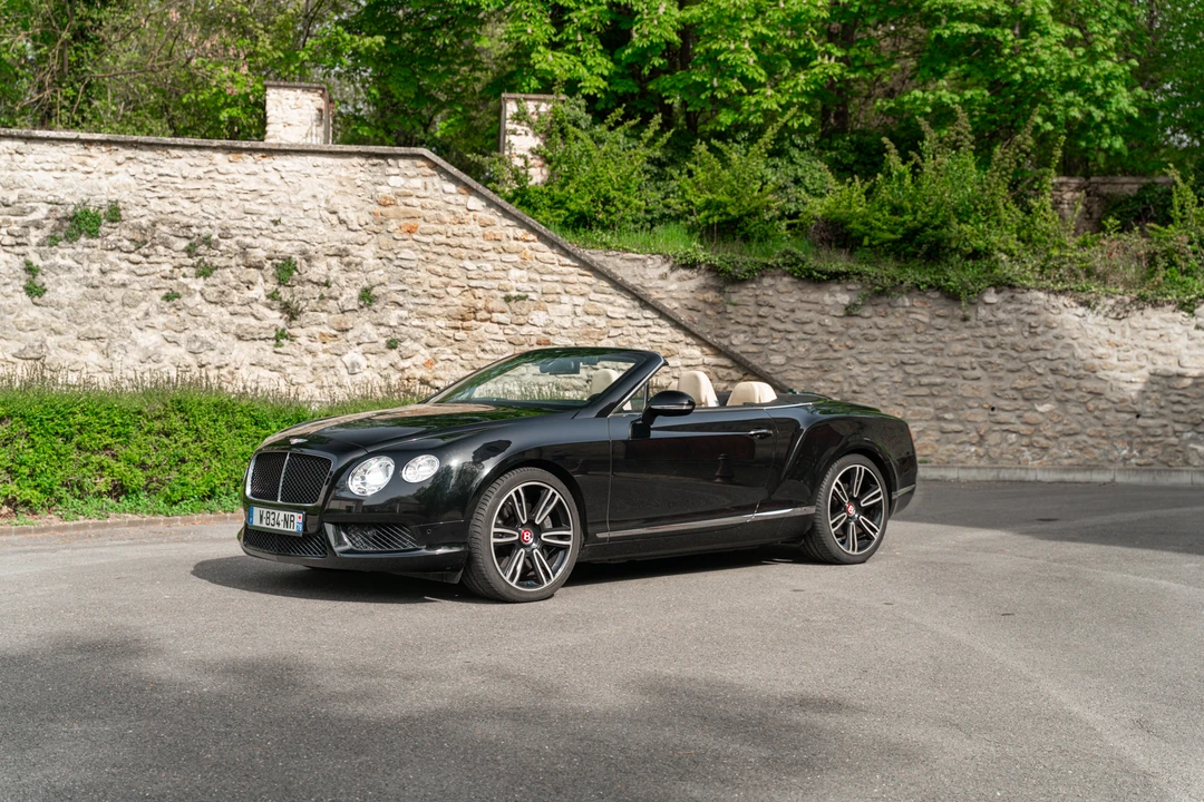 2013 Bentley Continental GTC - Image 9 of 31