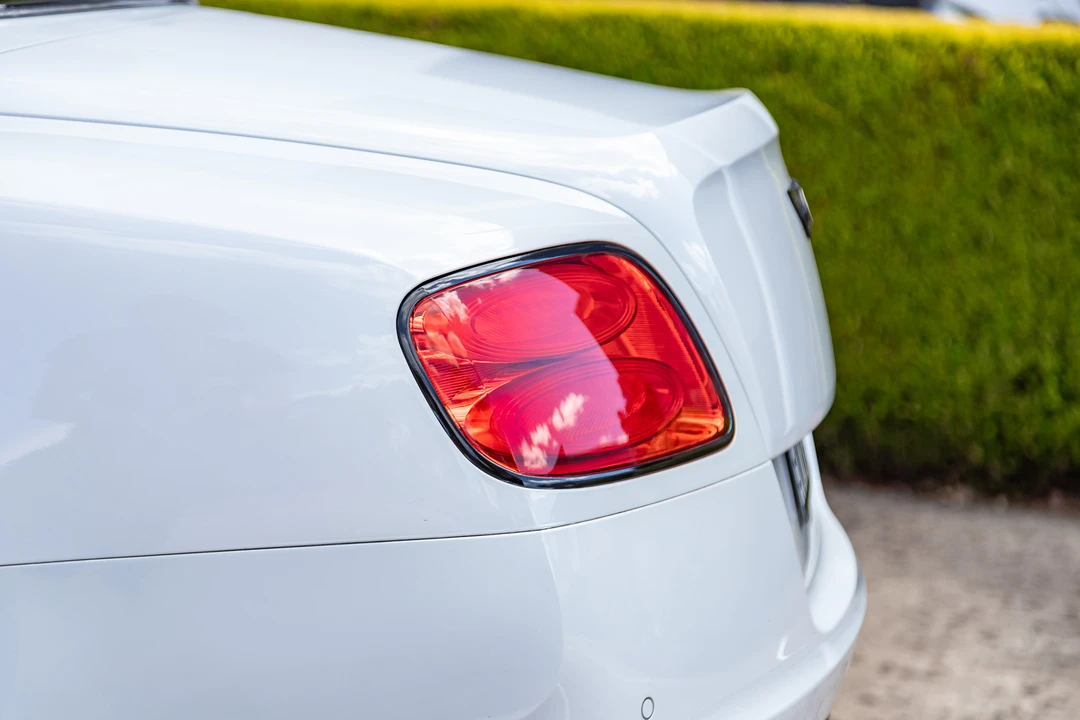2013 Bentley Continental GTC - Image 17 of 31