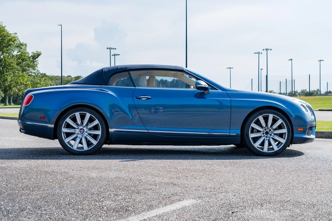 2013 Bentley Continental GT V8 2nd Gen - Image 3 of 31
