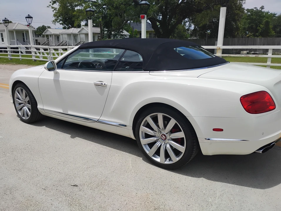 2013 Bentley Continental GTC - Image 21 of 31